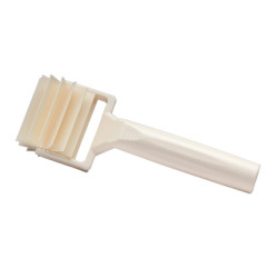 Валик 60 мм, режущий полосы на тесте [RPS 6] - интернет-магазин КленМаркет.ру