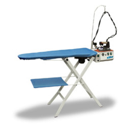 СТОЛ ГЛАДИЛЬНЫЙ ЛГС-156.00 с парогенератором (3 л) и утюгом - интернет-магазин КленМаркет.ру