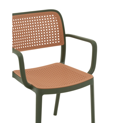 Стул пластиковый «Янни с подлокотниками» с жестким сиденьем    Стул пластиковый «Янни с подлокотниками» с жестким сиденьем    - интернет-магазин КленМаркет.ру