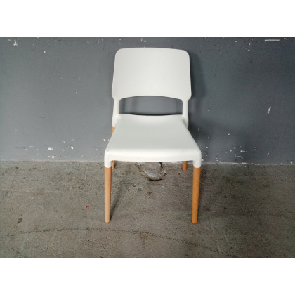 Стул Квадро, с деревян. ножками (Белый) - интернет-магазин КленМаркет.ру